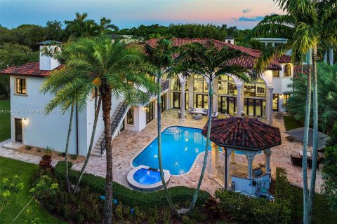 Villa ou maison à vendre à Pinecrest, Floride: 6 chambres, 893.72 m2 № 568026 - photo 3