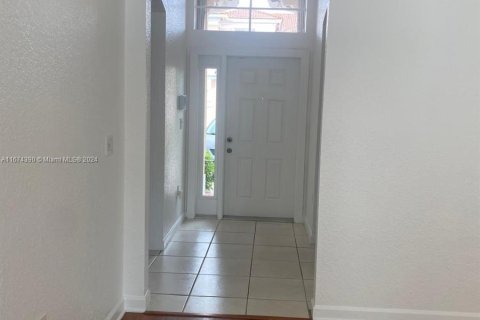 Casa en venta en Miami, Florida, 3 dormitorios, 114.64 m2 № 1398247 - foto 13