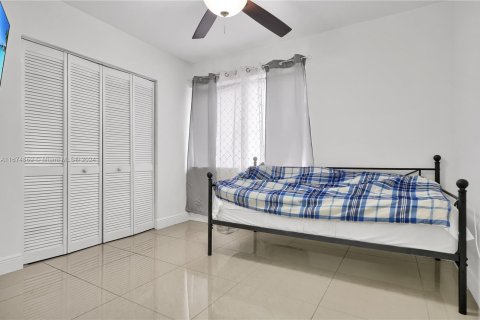 Immobilier commercial à vendre à Miami, Floride: 231.33 m2 № 1398195 - photo 18