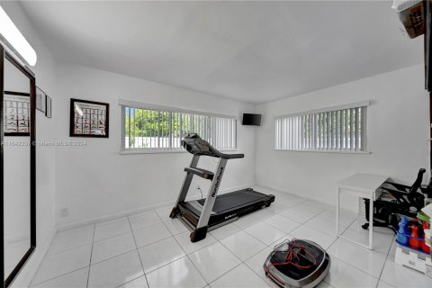 House in Fort Lauderdale, Florida 3 bedrooms, 144.93 sq.m. № 1321137 - photo 10