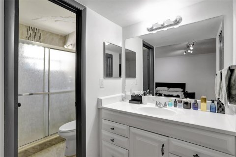 Condominio en venta en Tamarac, Florida, 2 dormitorios, 94.11 m2 № 1017054 - foto 19