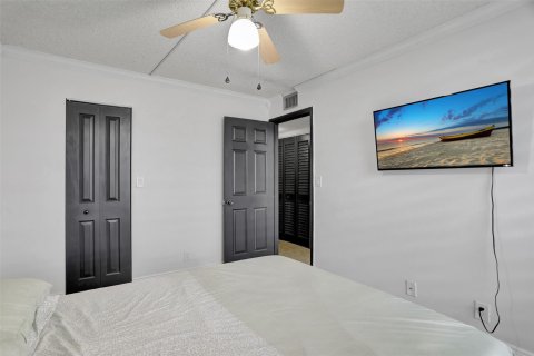 Condominio en venta en Tamarac, Florida, 2 dormitorios, 94.11 m2 № 1017054 - foto 25