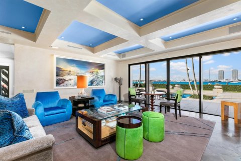 Villa ou maison à vendre à Palm Beach, Floride: 5 chambres, 589.65 m2 № 329064 - photo 21