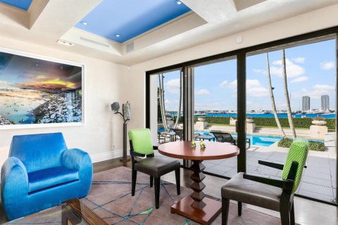 Villa ou maison à vendre à Palm Beach, Floride: 5 chambres, 589.65 m2 № 329064 - photo 19