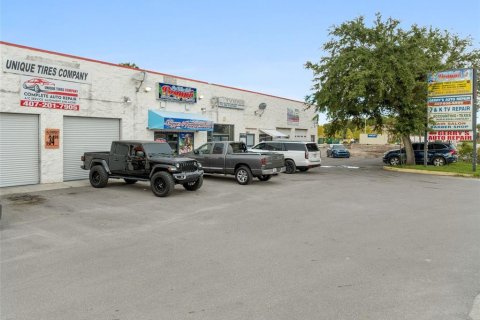 Commercial property in Kissimmee, Florida № 1364756 - photo 26