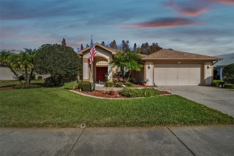 Villa ou maison à vendre à Trinity, Floride: 3 chambres, 182 m2 № 1364728 - photo 2