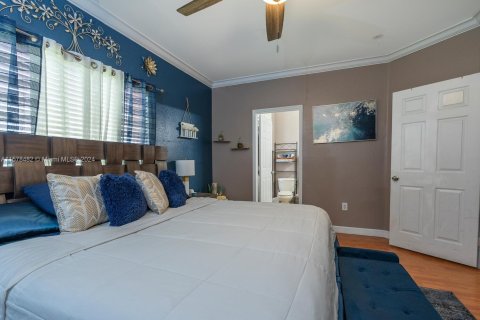 Adosado en venta en Homestead, Florida, 3 dormitorios, 144.93 m2 № 1150949 - foto 12