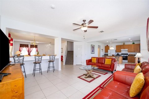 Casa en venta en Davenport, Florida, 5 dormitorios, 263.38 m2 № 1312833 - foto 13