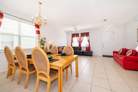 Casa en venta en Davenport, Florida, 5 dormitorios, 263.38 m2 № 1312833 - foto 11