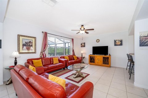 Villa ou maison à vendre à Davenport, Floride: 5 chambres, 263.38 m2 № 1312833 - photo 12