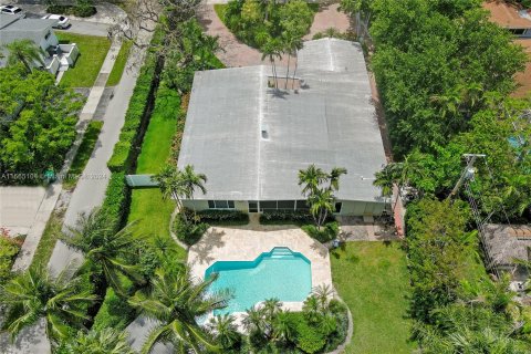 Купить виллу или дом в Норт-Майами-Бич, Флорида 4 спальни, 257.71м2, № 1101654 - фото 23