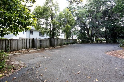 Commercial property in Gainesville, Florida 356.56 sq.m. № 469552 - photo 11