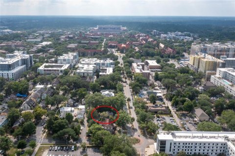 Commercial property in Gainesville, Florida 356.56 sq.m. № 469552 - photo 2