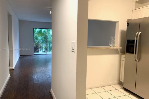 Condominio en alquiler en Miami Beach, Florida, 2 dormitorios, 79.9 m2 № 1369158 - foto 11