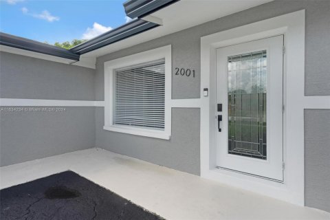 Villa ou maison à vendre à Pompano Beach, Floride: 4 chambres, 159.05 m2 № 1374205 - photo 7