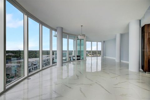Condominio en venta en Tampa, Florida, 3 dormitorios, 285.95 m2 № 796038 - foto 5