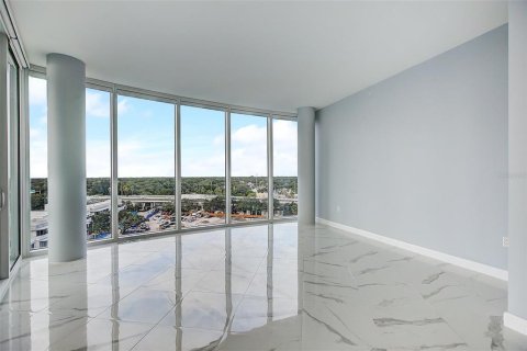 Condominio en venta en Tampa, Florida, 3 dormitorios, 285.95 m2 № 796038 - foto 21