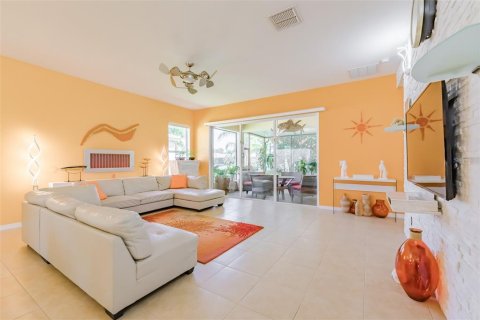 Villa ou maison à vendre à Wimauma, Floride: 2 chambres, 183.67 m2 № 736848 - photo 18