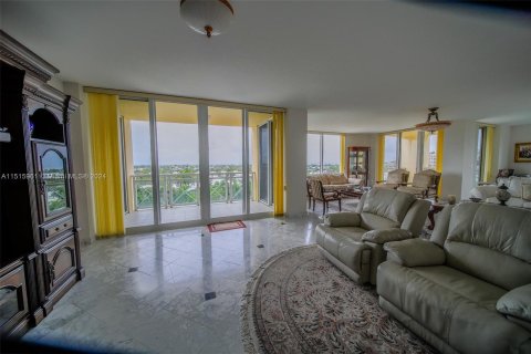 Copropriété à vendre à Key Biscayne, Floride: 2 chambres, 274.06 m2 № 954048 - photo 6