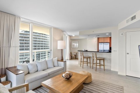 Condo in Fort Lauderdale, Florida, 1 bedroom  № 1374960 - photo 4