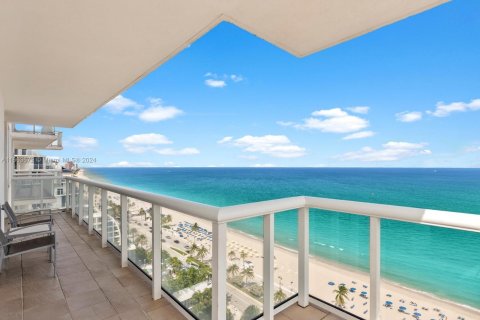 Condo in Fort Lauderdale, Florida, 1 bedroom  № 1374960 - photo 22