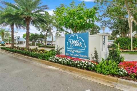 Condo in Deerfield Beach, Florida, 2 bedrooms  № 1216407 - photo 27