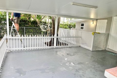 Casa en alquiler en Miami, Florida, 3 dormitorios, 140.65 m2 № 1365366 - foto 13