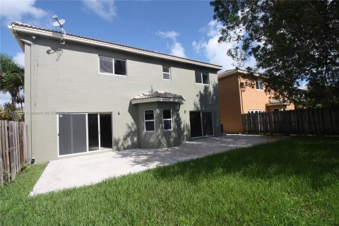 Casa en venta en Cutler Bay, Florida, 4 dormitorios, 219.71 m2 № 1331059 - foto 27