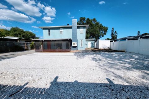 Villa ou maison à louer à Seminole, Floride: 1 chambre, 60.39 m2 № 1363181 - photo 1