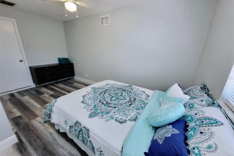 Villa ou maison à louer à Seminole, Floride: 1 chambre, 60.39 m2 № 1363181 - photo 28