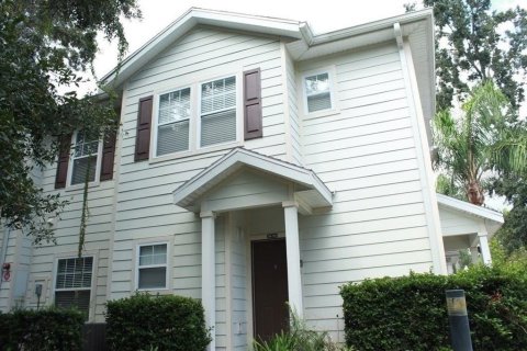 Adosado en venta en Kissimmee, Florida, 4 dormitorios, 157.38 m2 № 1368379 - foto 1