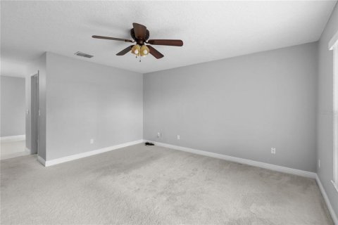 Casa en venta en Kissimmee, Florida, 3 dormitorios, 151.99 m2 № 1368380 - foto 13