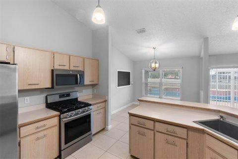 Casa en venta en Kissimmee, Florida, 3 dormitorios, 151.99 m2 № 1368380 - foto 5