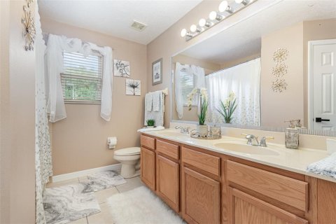 House in Kissimmee, Florida 4 bedrooms, 277.41 sq.m. № 1366000 - photo 20