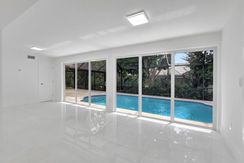 Casa en venta en Deerfield Beach, Florida, 5 dormitorios, 306.58 m2 № 1179610 - foto 9