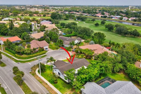 Villa ou maison à vendre à Deerfield Beach, Floride: 5 chambres, 306.58 m2 № 1179610 - photo 28