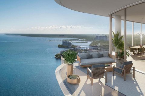 Penthouse in UNA RESIDENCES in Miami, Florida 5 bedrooms, 440 sq.m. № 11294 - photo 1