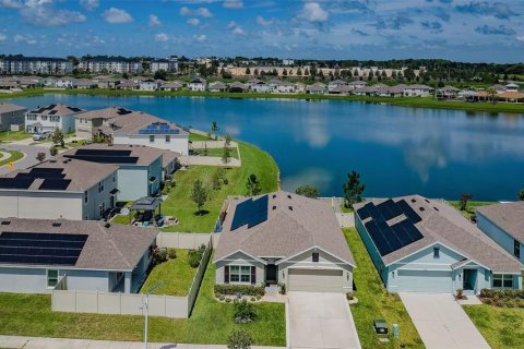 Villa ou maison à vendre à Zephyrhills, Floride: 4 chambres, 171.5 m2 № 1278984 - photo 5