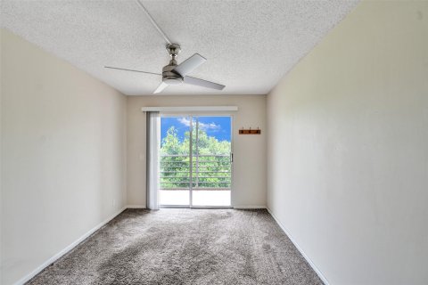 Condo in Boca Raton, Florida, 2 bedrooms  № 1229152 - photo 8