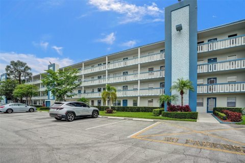 Copropriété à vendre à Boca Raton, Floride: 2 chambres, 85.1 m2 № 1229152 - photo 23