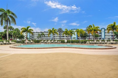 Copropriété à vendre à Boca Raton, Floride: 2 chambres, 85.1 m2 № 1229152 - photo 4