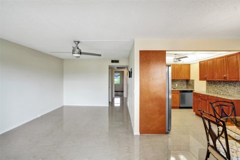 Condo in Boca Raton, Florida, 2 bedrooms  № 1229152 - photo 20