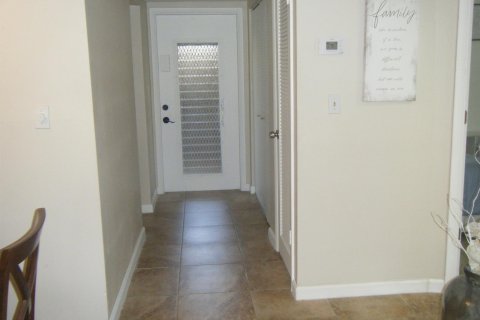 Condo in Sunrise, Florida, 2 bedrooms  № 1222465 - photo 23