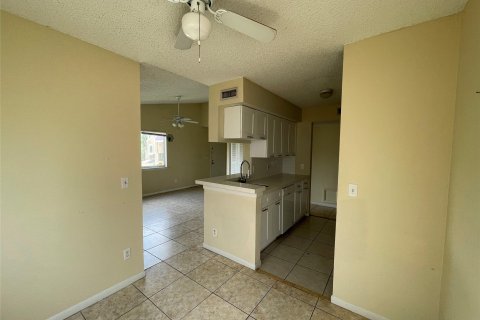 Condominio en venta en Pembroke Pines, Florida, 1 dormitorio, 71.72 m2 № 998417 - foto 7