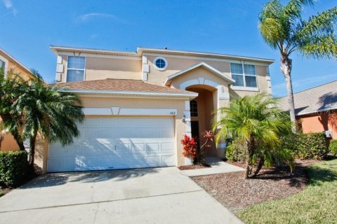 House in Kissimmee, Florida 6 bedrooms, 263.29 sq.m. № 1311777 - photo 1