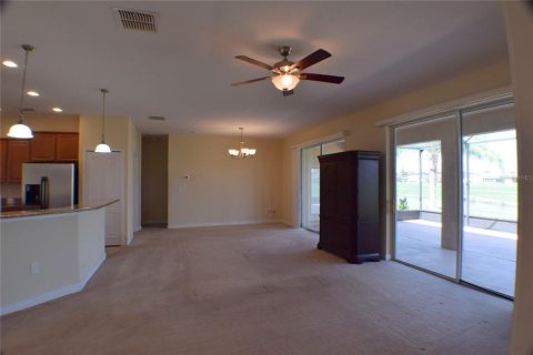 Casa en venta en San Antonio, Florida, 3 dormitorios, 185.62 m2 № 1311780 - foto 17