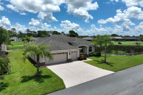 Villa ou maison à vendre à San Antonio, Floride: 3 chambres, 185.62 m2 № 1311780 - photo 1