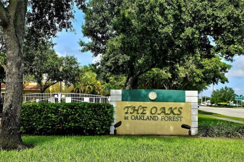 Touwnhouse à vendre à Oakland Park, Floride: 3 chambres, 135.54 m2 № 1402733 - photo 19