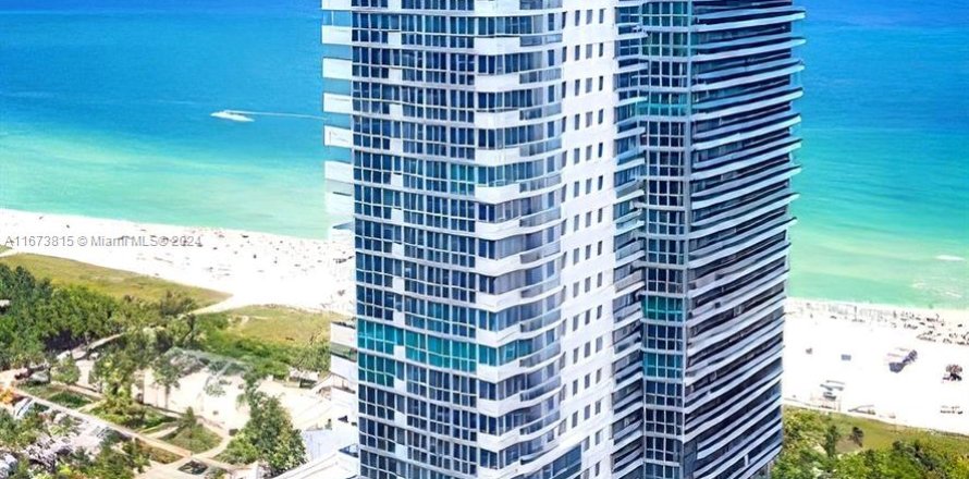 Condominio en Miami Beach, Florida, 3 dormitorios  № 1402690