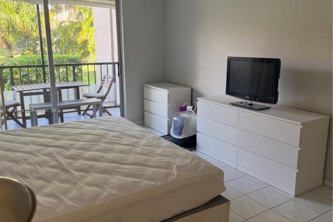 Copropriété à vendre à Hallandale Beach, Floride: 1 chambre № 1402691 - photo 9